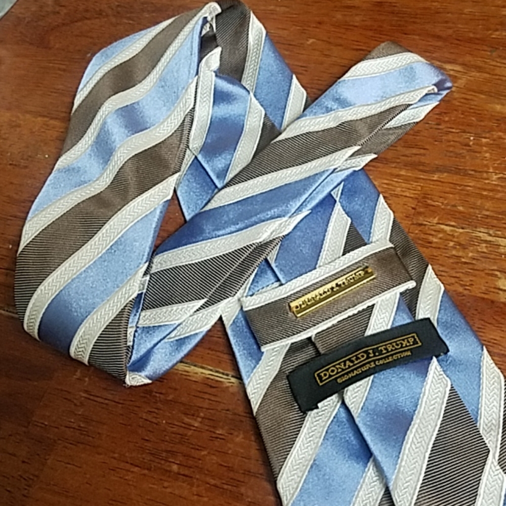 DONALD J TRUMP 100% Silk 2 for the price of 1